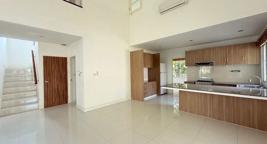 Haus zur Miete mit 4 Zimmer in Mae Rim, Chiang Mai