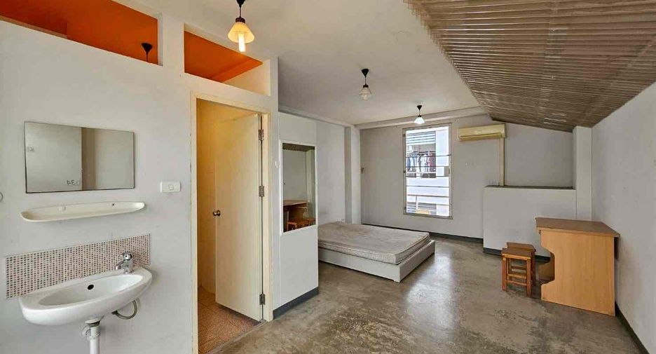 For sale 27 bedrooms apartment in Mueang Chiang Mai, Chiang Mai