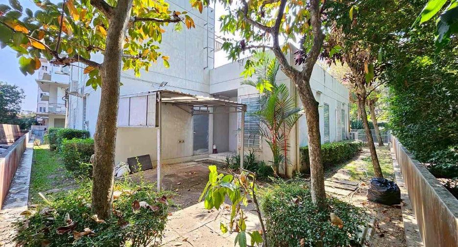 For sale 27 bedrooms apartment in Mueang Chiang Mai, Chiang Mai