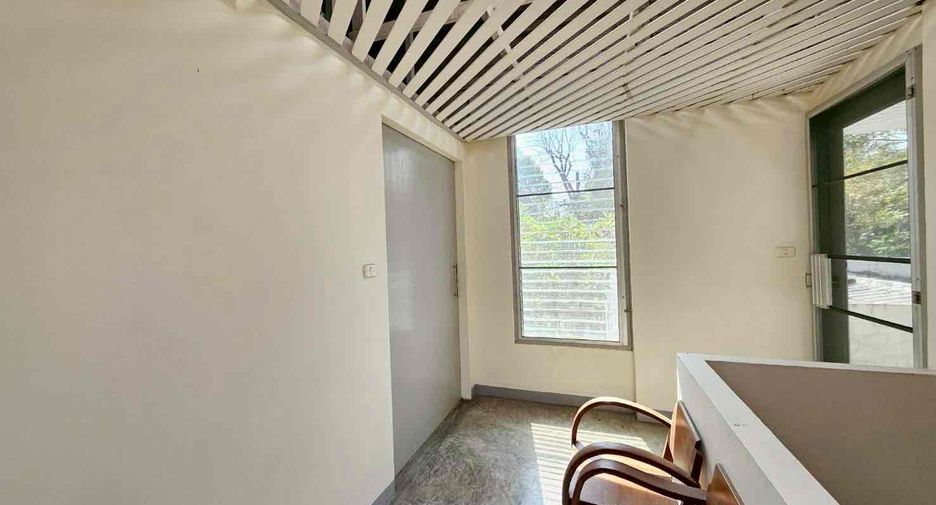 For sale 27 bedrooms apartment in Mueang Chiang Mai, Chiang Mai
