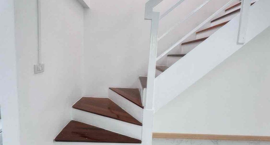 For sale 2 bedrooms house in San Kamphaeng, Chiang Mai