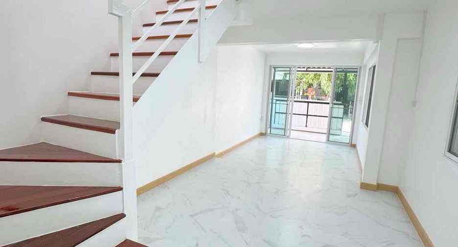 For sale 2 bedrooms house in San Kamphaeng, Chiang Mai