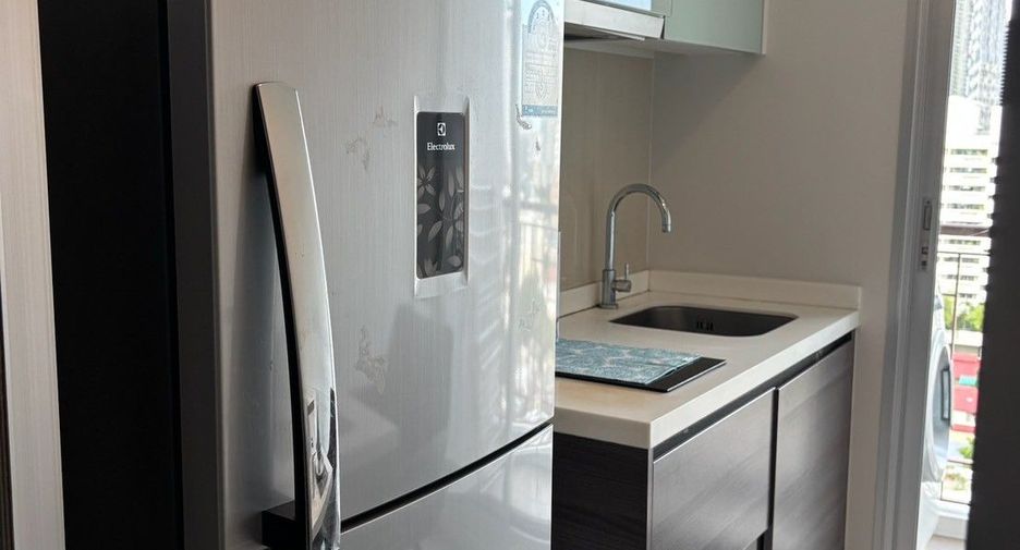 For rent 1 bed condo in Sathon, Bangkok
