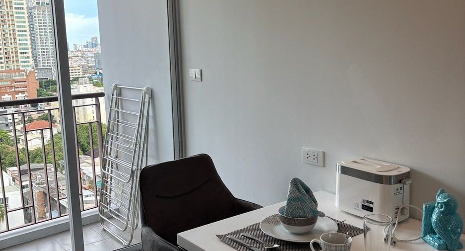 For rent 1 bed condo in Sathon, Bangkok
