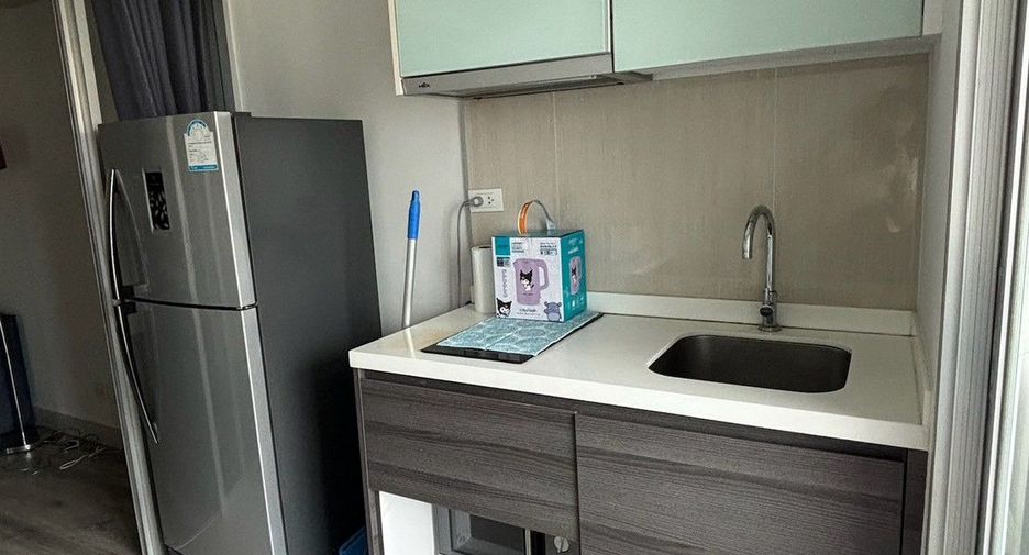 For rent 1 bed condo in Sathon, Bangkok