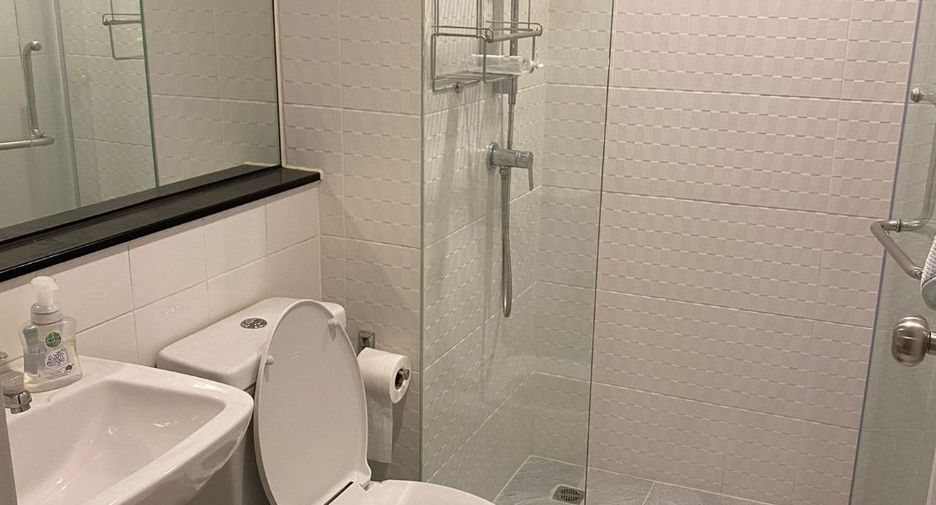 Wohnung zur Miete mit 2 Zimmer in Bang Sue, Bangkok