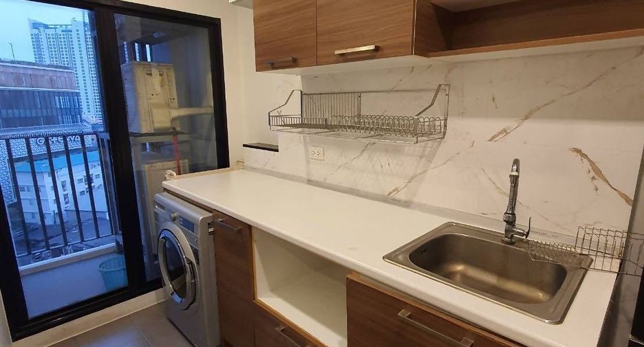 Wohnung zur Miete mit 2 Zimmer in Bang Sue, Bangkok
