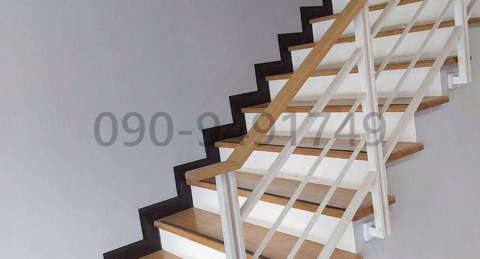 For rent 3 bedrooms townhouse in Bang Kapi, Bangkok