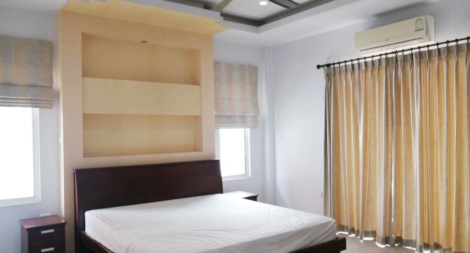 Haus zur Miete mit 4 Zimmer in Bang Lamung, Chonburi