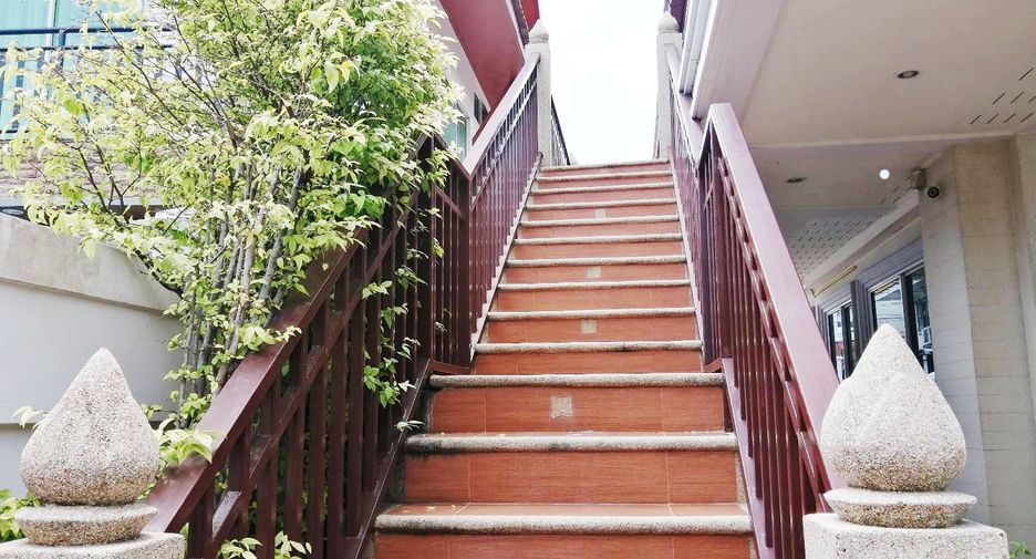 Haus zur Miete mit 4 Zimmer in Bang Lamung, Chonburi