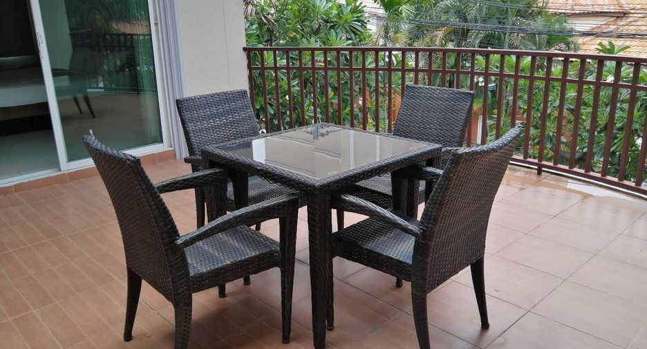 Haus zur Miete mit 4 Zimmer in Bang Lamung, Chonburi