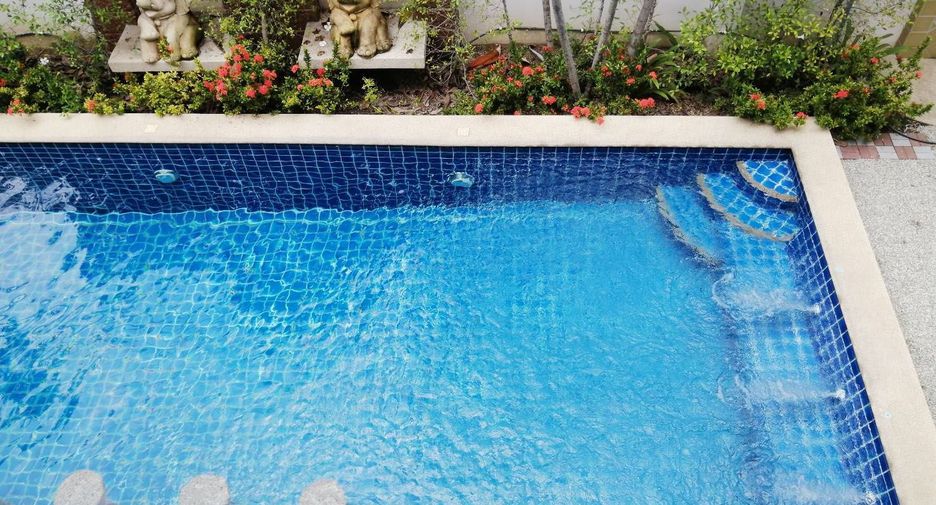 Haus zur Miete mit 4 Zimmer in Bang Lamung, Chonburi