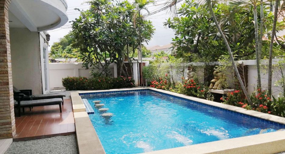 Haus zur Miete mit 4 Zimmer in Bang Lamung, Chonburi