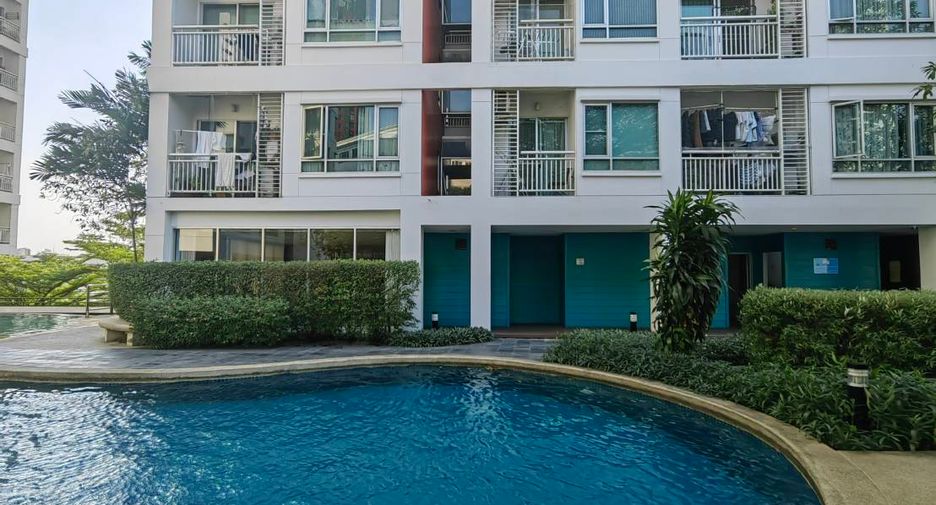 For sale 1 bed condo in Khlong Toei, Bangkok
