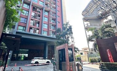 Condo en venta de 1 habitaciones en Bang Phlat, Bangkok