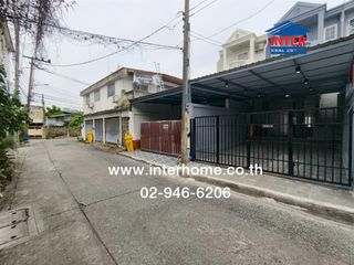 For rent and for sale 3 bedrooms townhouse in Din Daeng, Bangkok