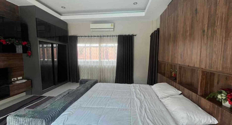 For sale そして for rent 3 ベッドルーム villa in Bang Lamung, Chonburi