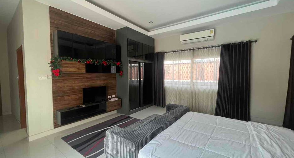 For sale そして for rent 3 ベッドルーム villa in Bang Lamung, Chonburi