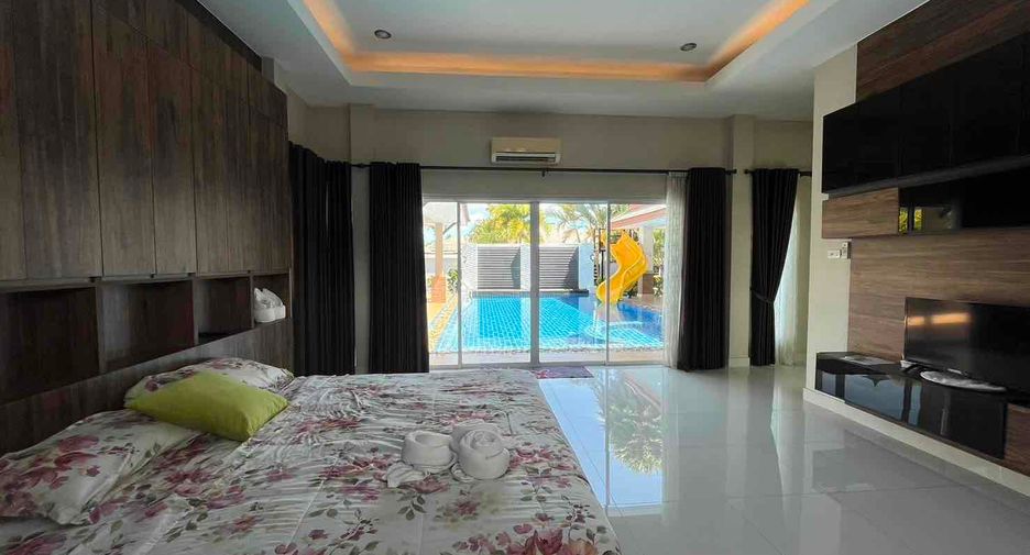 For sale そして for rent 3 ベッドルーム villa in Bang Lamung, Chonburi