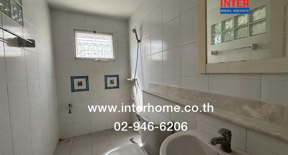 For sale 3 bedrooms house in Thanyaburi, Pathum Thani