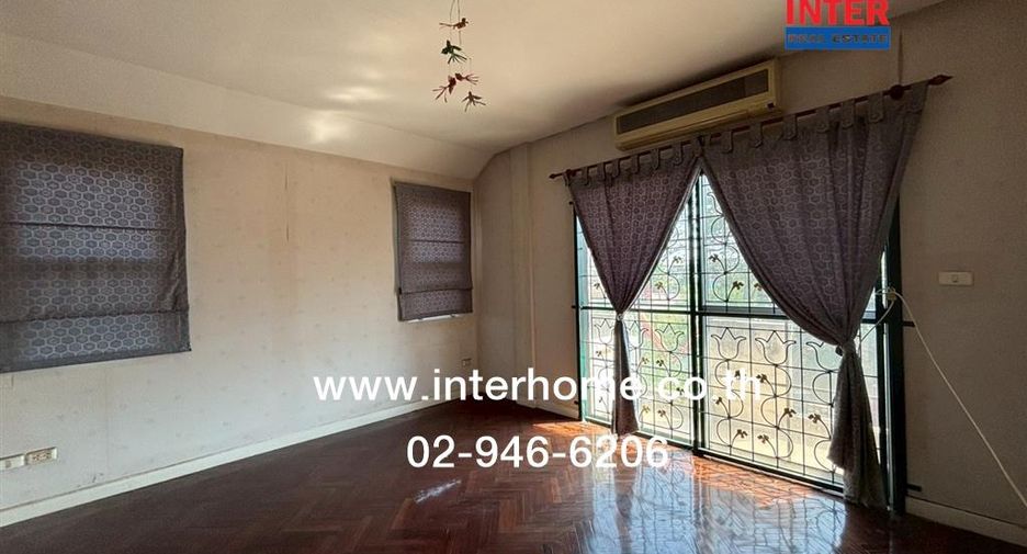For sale 3 bedrooms house in Thanyaburi, Pathum Thani