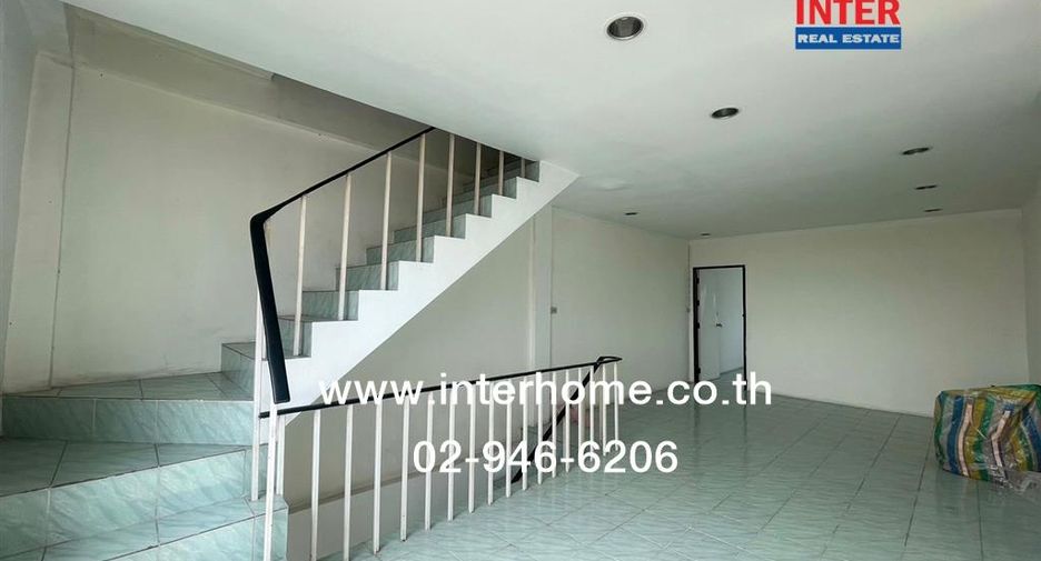 Local comercial en venta de 2 habitaciones en Bang Bua Thong, Nonthaburi