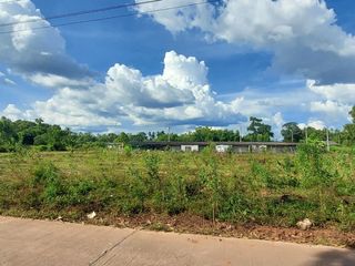 出售 土地 在 Klaeng, Rayong
