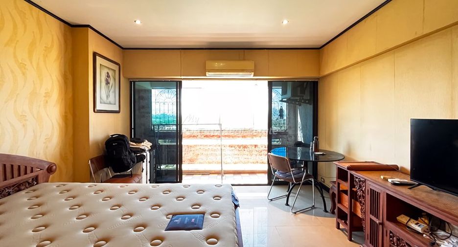 For sale studio condo in Jomtien, Pattaya