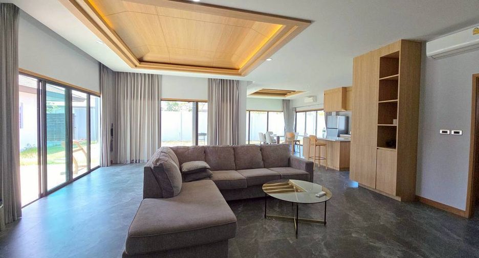 For rent そして for sale 3 ベッドルーム villa in Bang Lamung, Chonburi