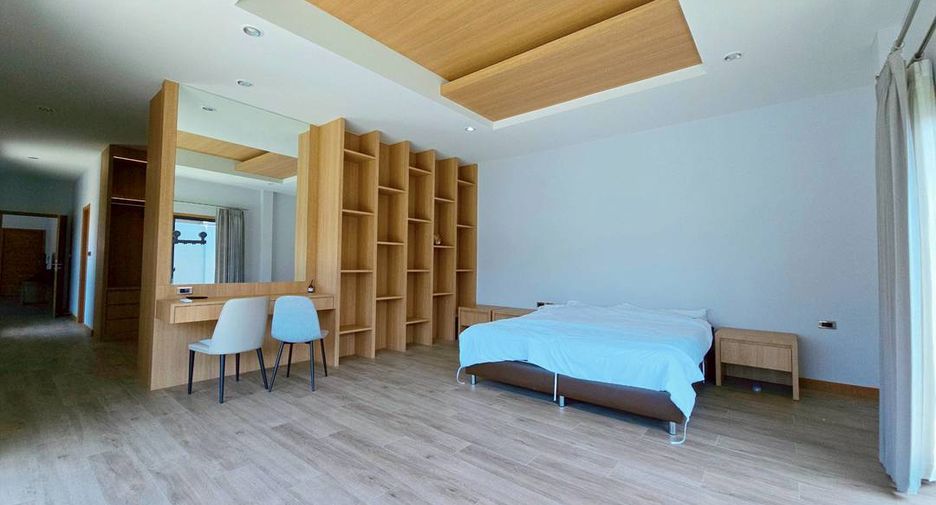 For rent そして for sale 3 ベッドルーム villa in Bang Lamung, Chonburi