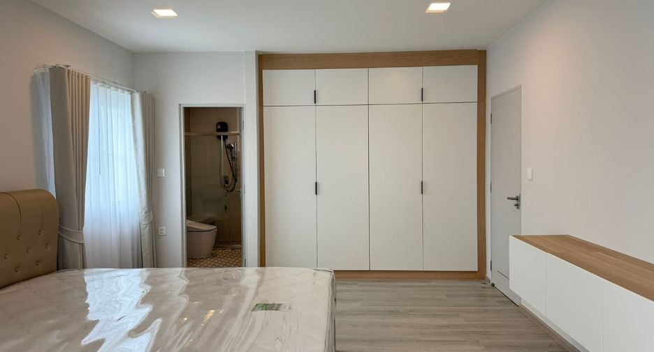 For rent 3 bedrooms house in Bang Phli, Samut Prakan
