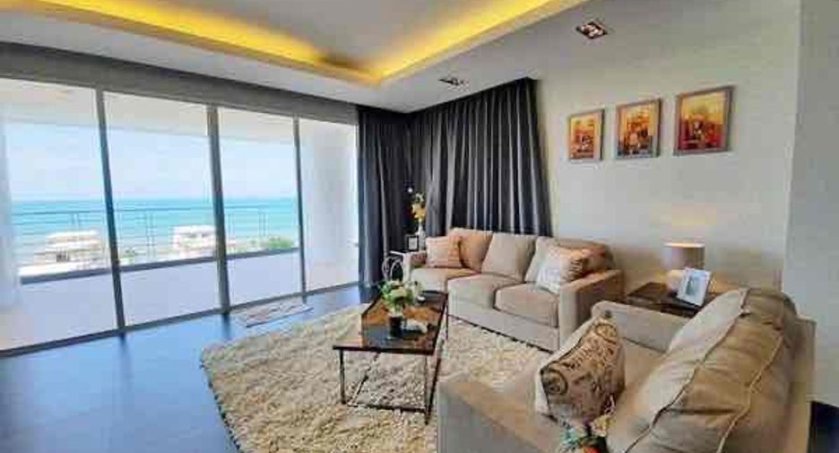 For rent 3 bedrooms condo in Bang Lamung, Chonburi