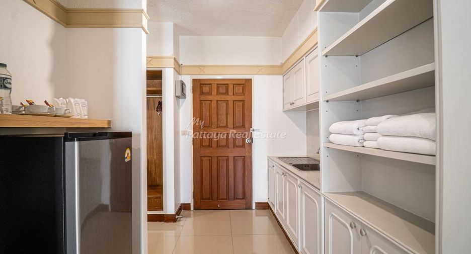For sale 1 bed condo in Bang Lamung, Chonburi