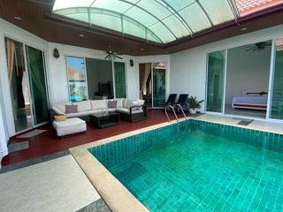 Villa zur Miete und zum Kauf mit 3 Zimmer in Bang Lamung, Chonburi