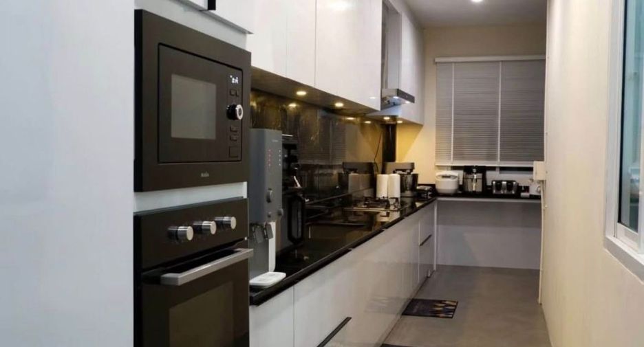 Haus zur Miete mit 4 Zimmer in Saraphi, Chiang Mai