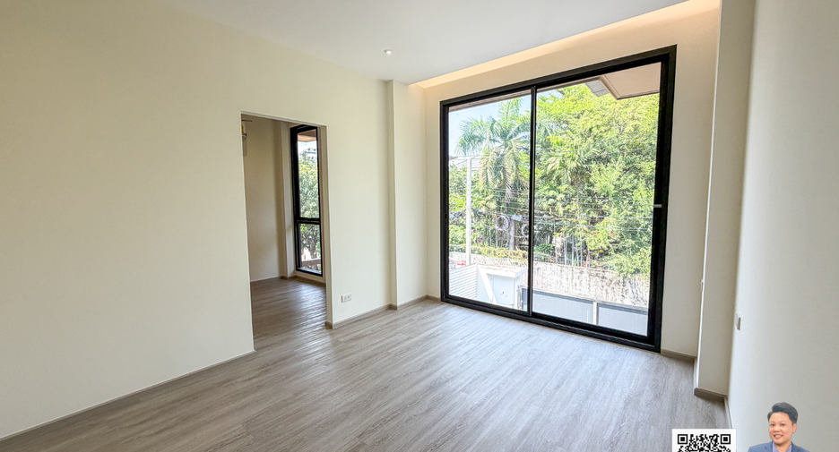 À vendre 4 chambres maison à Watthana, Bangkok