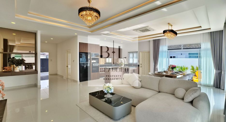 Casa en venta de 3 habitaciones en Bang Lamung, Chonburi