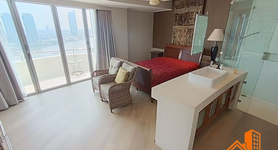 For sale 2 bedrooms condo in Sathon, Bangkok