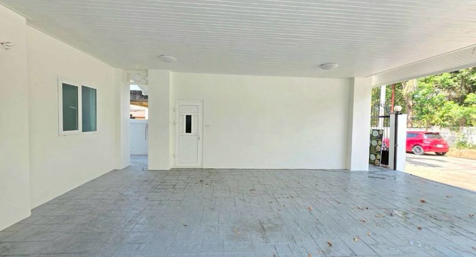 For sale 3 bedrooms house in Bang Lamung, Chonburi