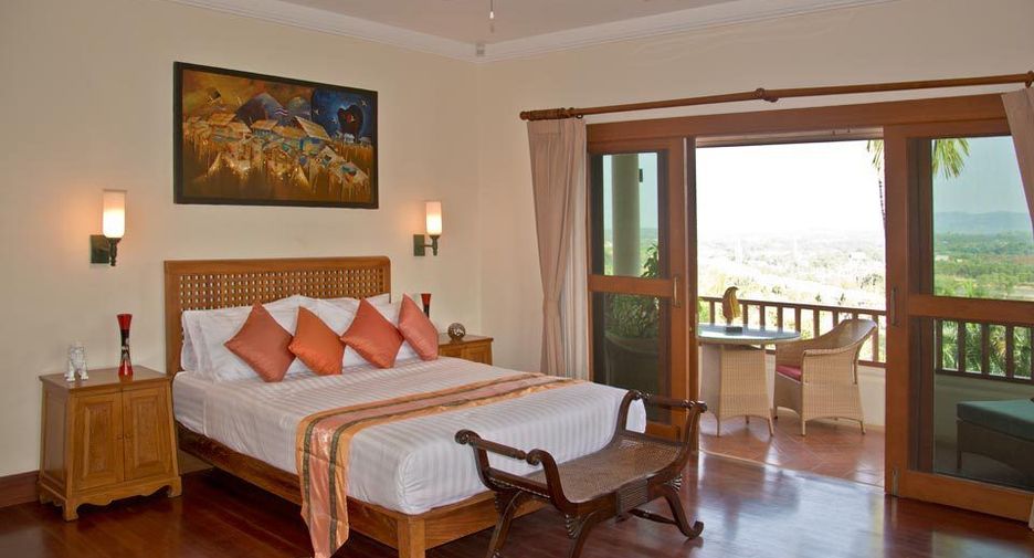 For sale 6 bedrooms villa in Thalang, Phuket