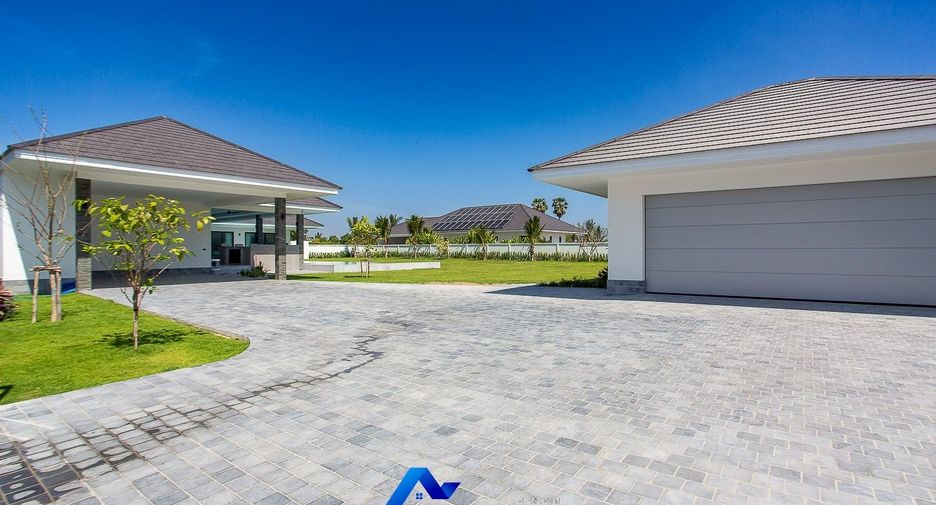 À vendre 5 chambres villa à Hua Hin, Prachuap Khiri Khan