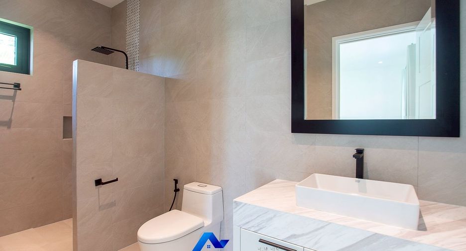 À vendre 5 chambres villa à Hua Hin, Prachuap Khiri Khan