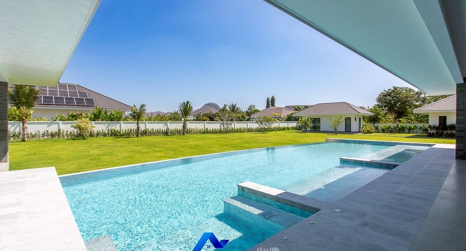 À vendre 5 chambres villa à Hua Hin, Prachuap Khiri Khan