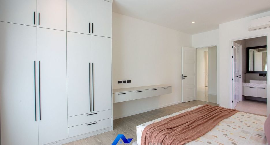 À vendre 5 chambres villa à Hua Hin, Prachuap Khiri Khan