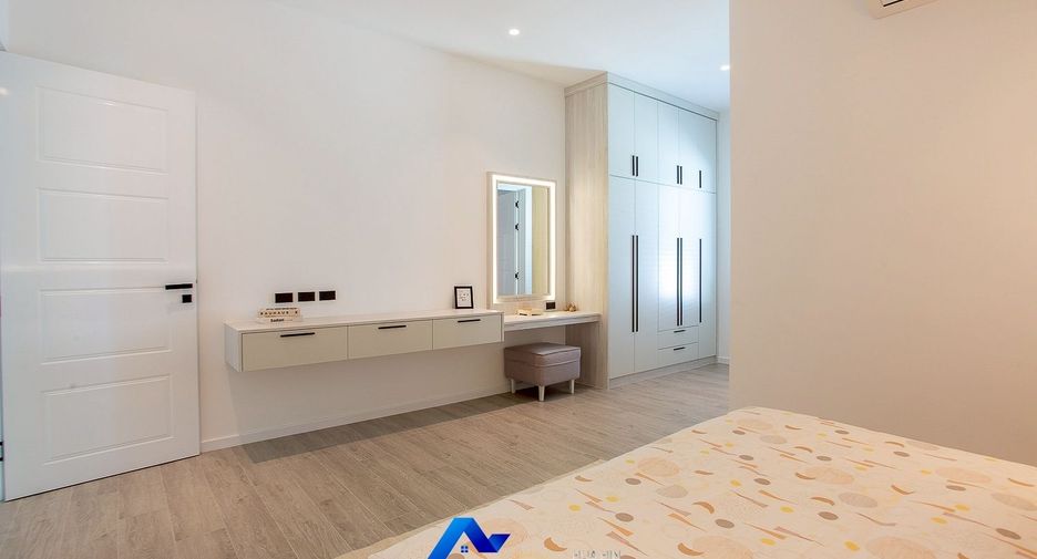 À vendre 5 chambres villa à Hua Hin, Prachuap Khiri Khan