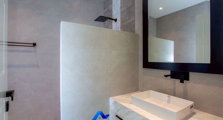 À vendre 5 chambres villa à Hua Hin, Prachuap Khiri Khan