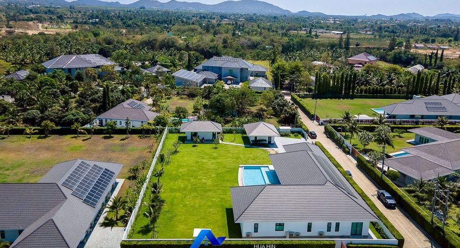 À vendre 5 chambres villa à Hua Hin, Prachuap Khiri Khan
