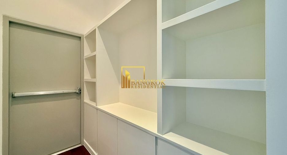 ให้เช่า และ ขาย 3 ห้องนอน คอนโด ใน วัฒนา, กรุงเทพฯ