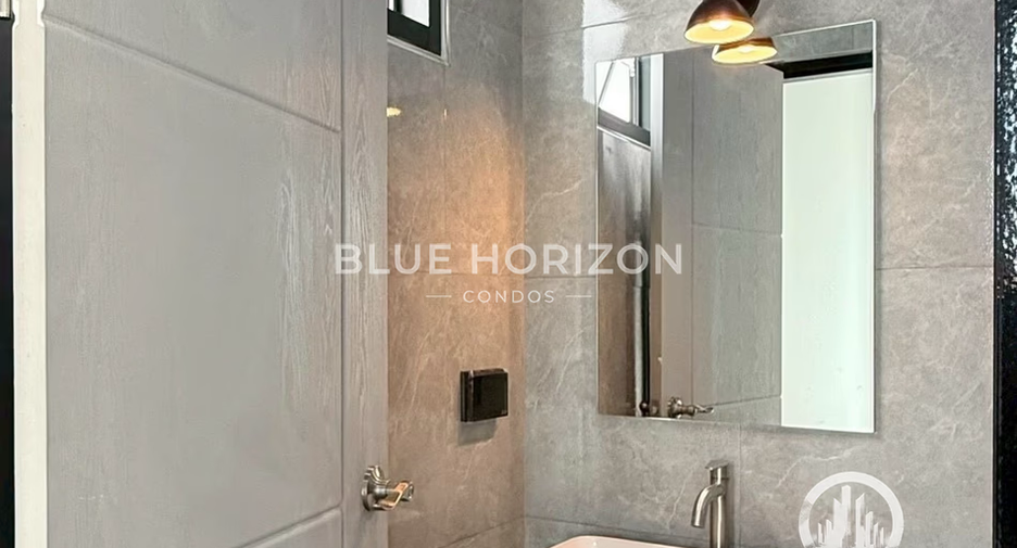 Haus zum Kauf mit 4 Zimmer in Sattahip, Chonburi