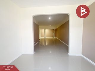 Reihenhaus zum Kauf mit 3 Zimmer in Khan Na Yao, Bangkok